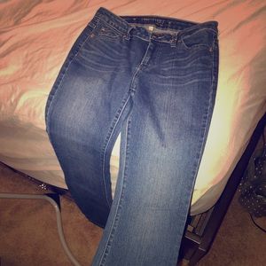 Jennifer Lopez Size 6 Bootcut Jeans